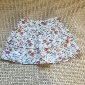 Abercrombie kids tiered ruffle skort, size 5/6
